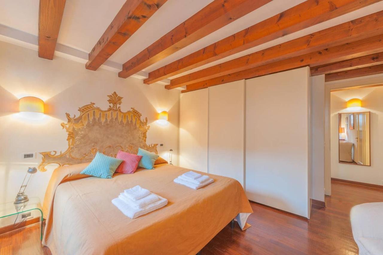 Ca' Delle Pizzocchere, A Perfect Spot In San Marco, Sleep 8
